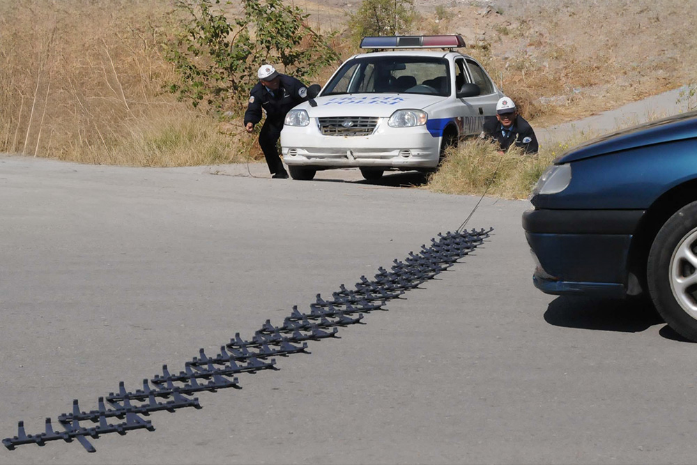 Stinger Spike Tire Deflation System